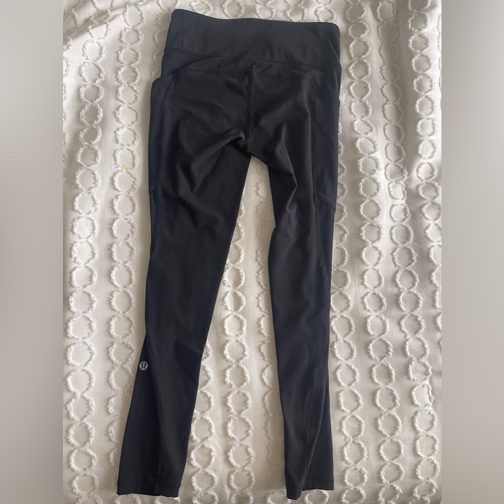 Lululemon black leggings